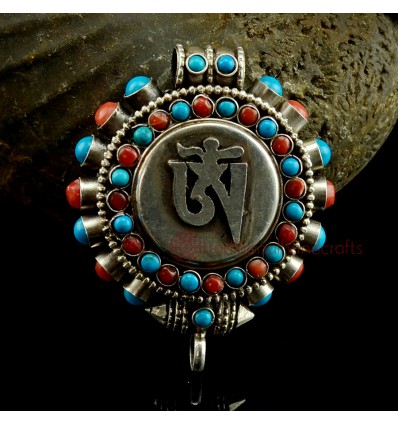 Fine Quality Om Ghau Pendant Prayer Box