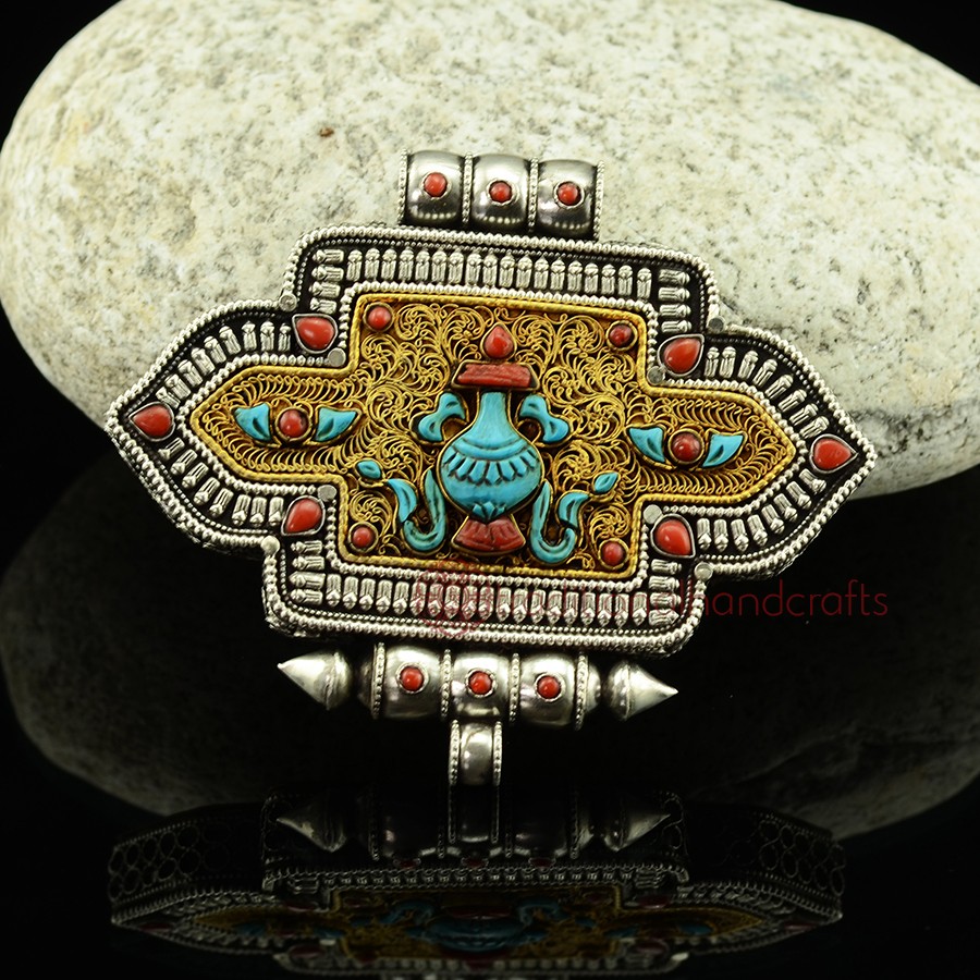 Kalasha Treasure Vase Silver Ghau Pendant Prayer Box