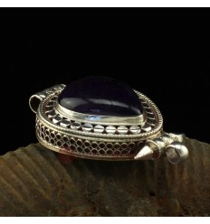 Fine Quality  Silver with Amethyst Stone Pendant