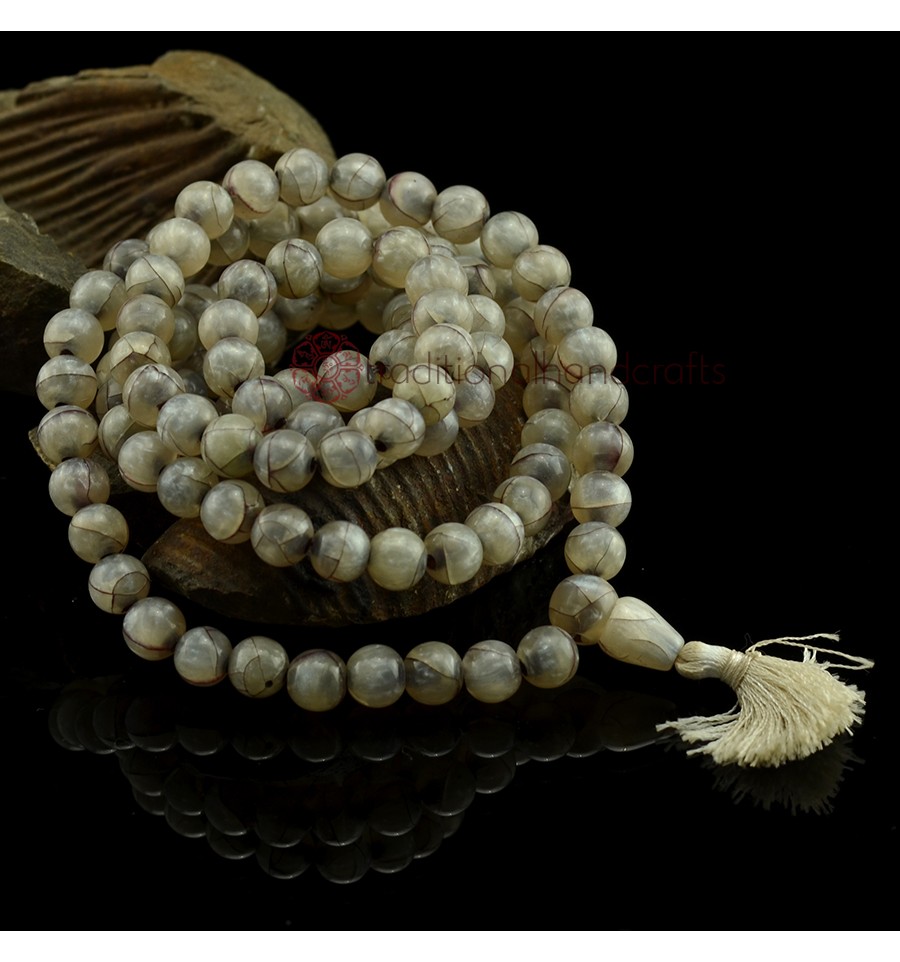 buddhist meditation beads